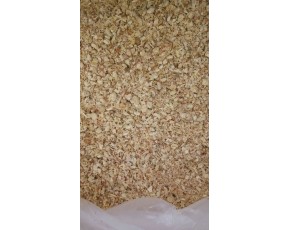 山東省菏澤常年供應(yīng)玉米芯，玉米芯顆粒，均來自房頂收貨