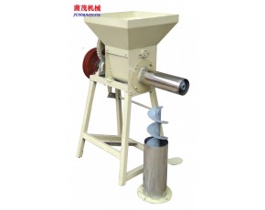  香菇平菇裝袋機(jī)